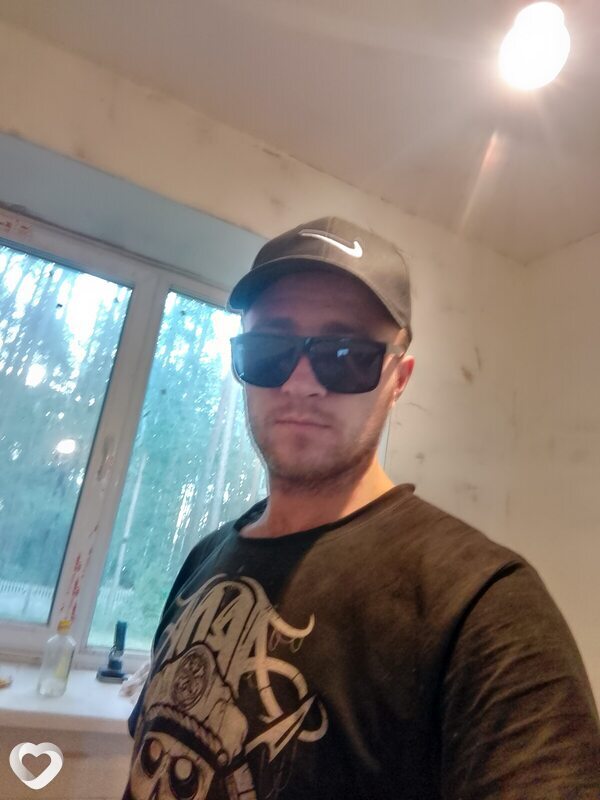 Дмитрий, 31, Ханты-Мансийске — анкета №2500704