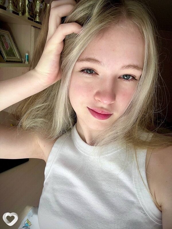 Настя, 19, Нижнем Новгороде — анкета №2500846