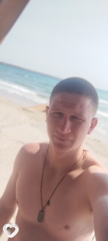 Алексей, 22, Бердянске — анкета №2500850