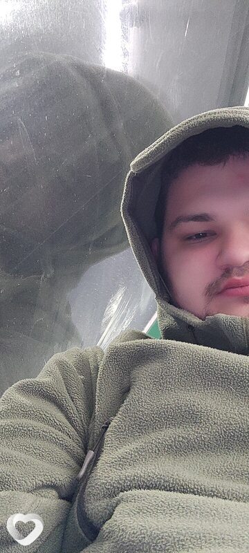 Жорик, 21, Курске — анкета №2500776