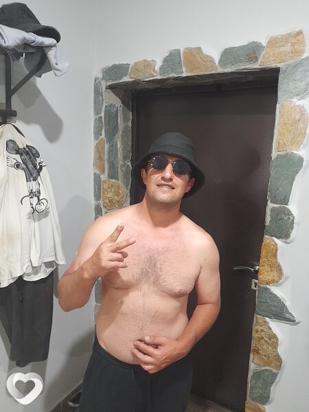 Aleks Sochi, 39, Новосибирске — анкета №2501021