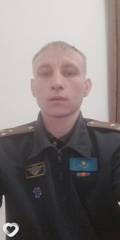 Артём, 31, Актобе — анкета №2501065