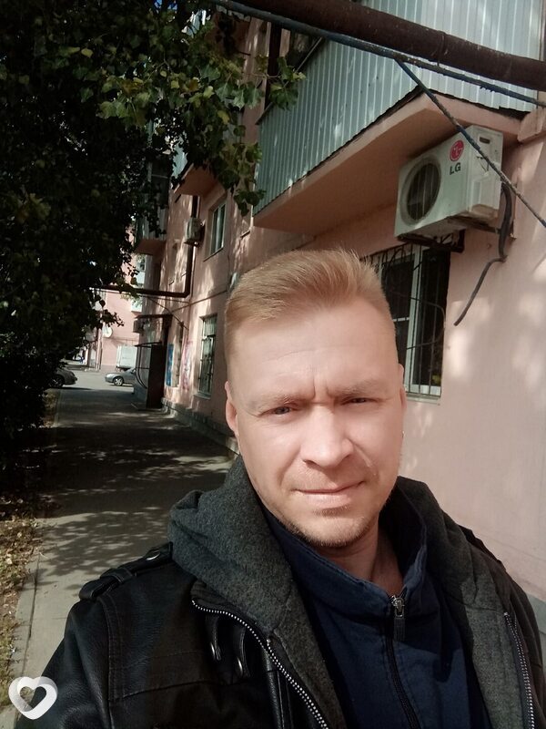 Михаил, 41, Таганроге — анкета №2501411