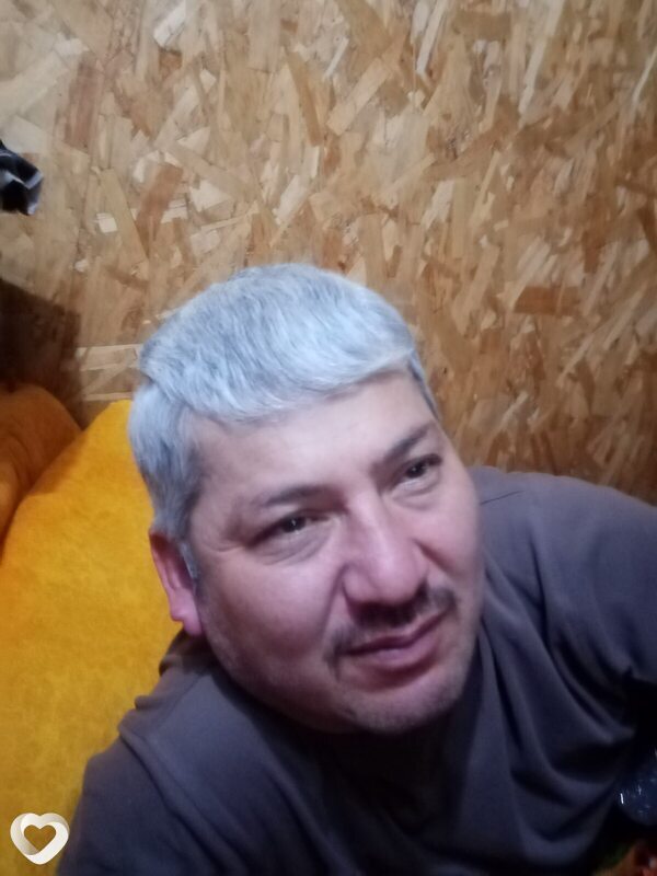 Комилжон, 42, Ачинске — анкета №2501560