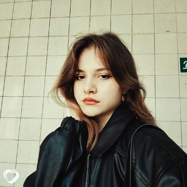 Ангелина, 19, Смоленске — анкета №2501359