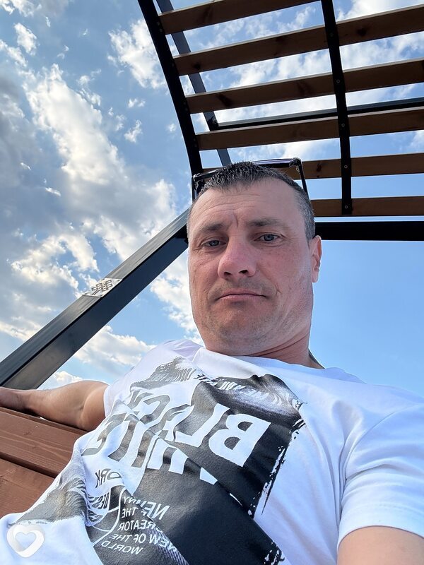 Сергей, 42, Новошахтинске — анкета №2502529