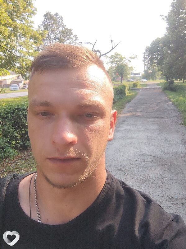 Денис, 26, Москве — анкета №2502763