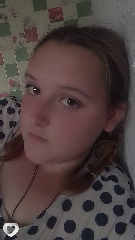 Полина, 20, Каменске-Шахтинском — анкета №2503057