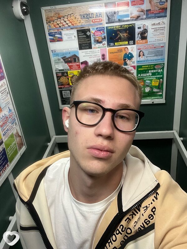 Александр, 19, Оренбурге — анкета №2503140