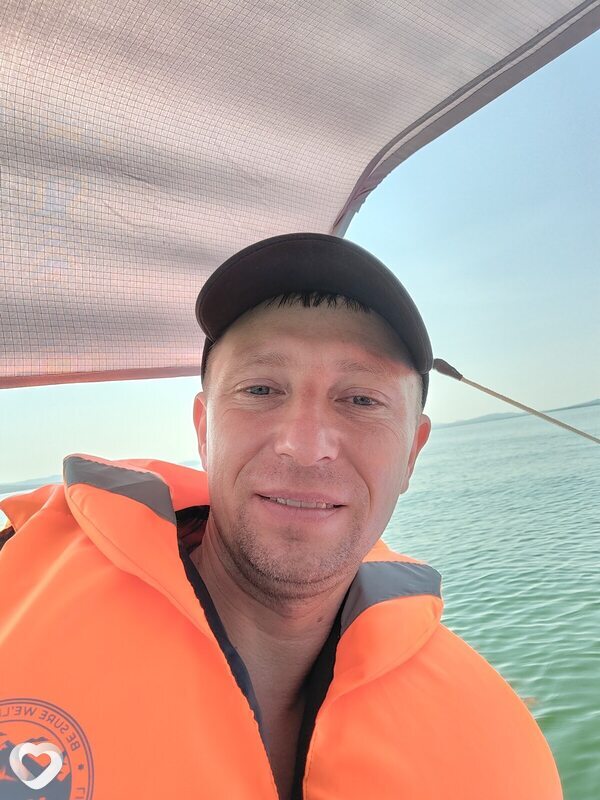 Дмитрий, 39, Абакане — анкета №2504011