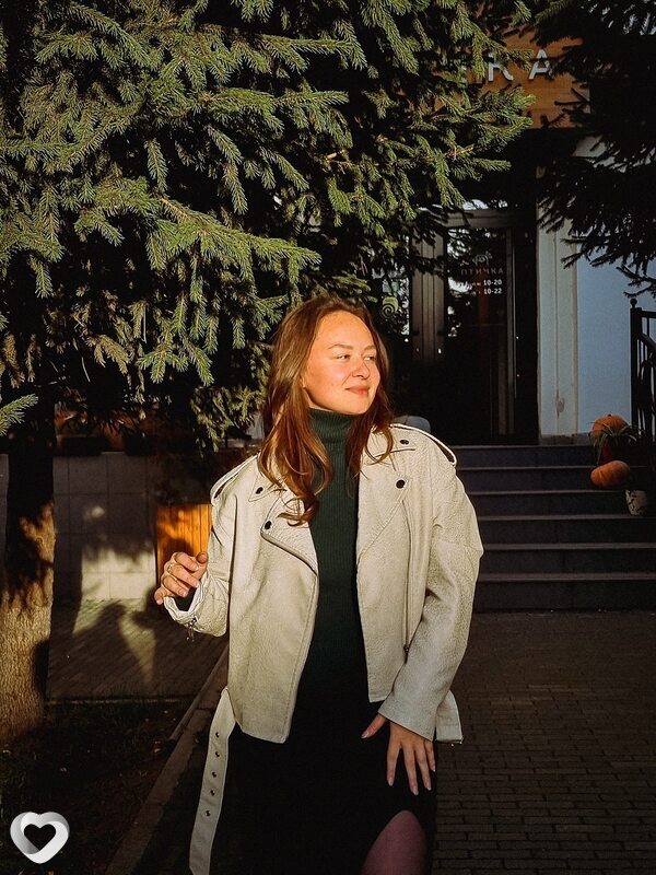 Лиза, 27, Братске — анкета №2504075