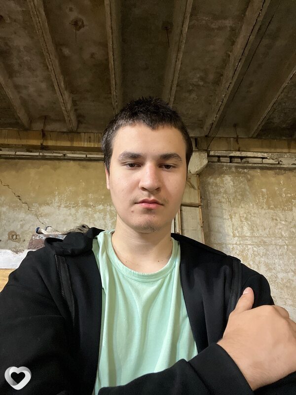 Дмитрий, 19, Орёл — анкета №2504181