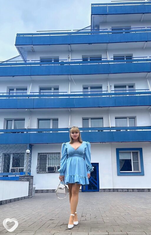Рита, 21, Луганске — анкета №2504387