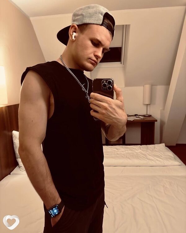Alex, 27, Черкассах — анкета №2504595
