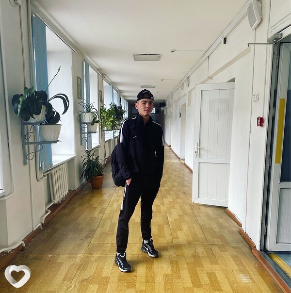 Вовчик, 23, Семей — анкета №2504604