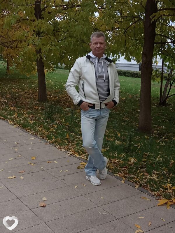 Олег, 63, Саратове — анкета №2504497
