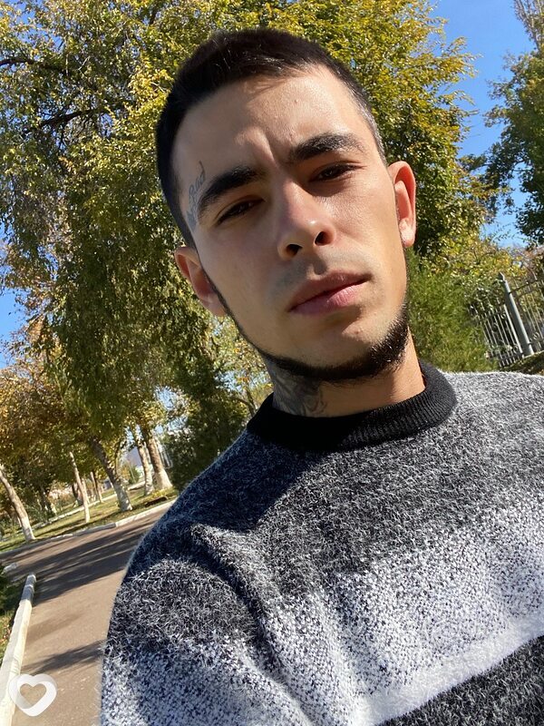 Александр, 26, Москве — анкета №2504961
