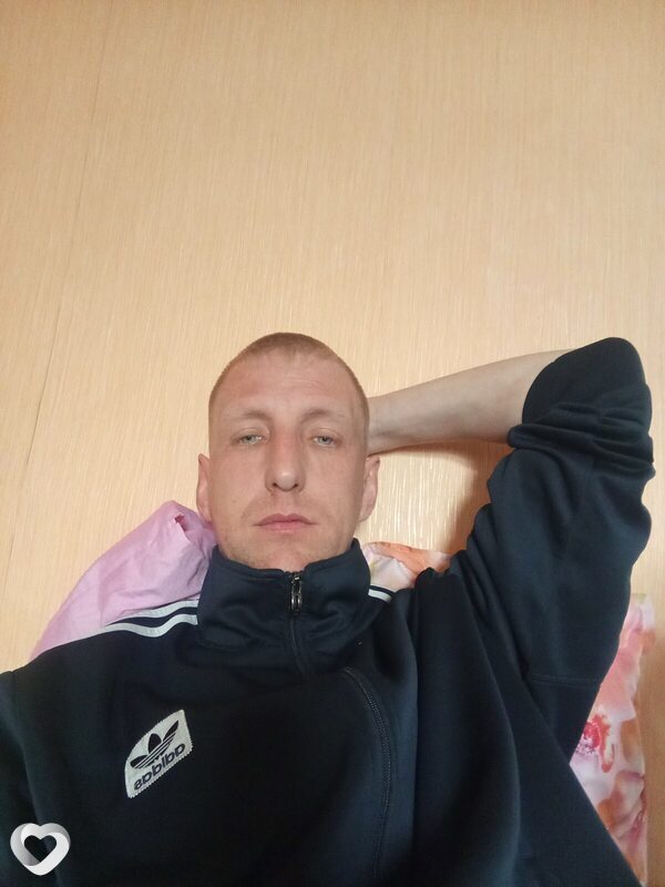 Павел, 38, Мысках — анкета №2505042