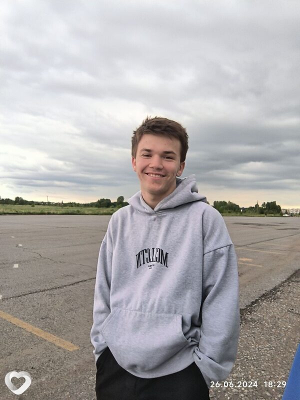 Арсений, 21, Уфе — анкета №2505322