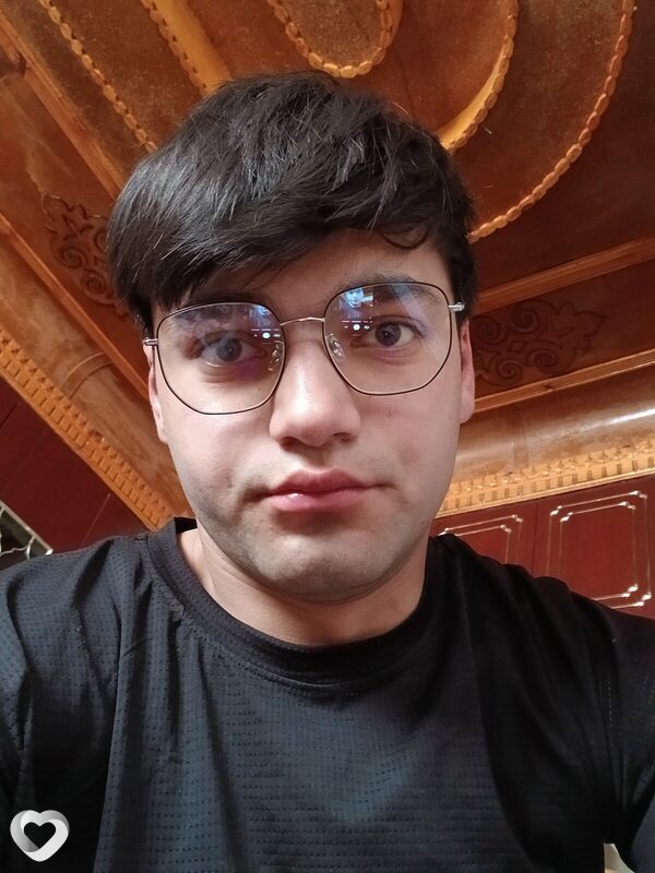 Амир, 21, Чите — анкета №2505353
