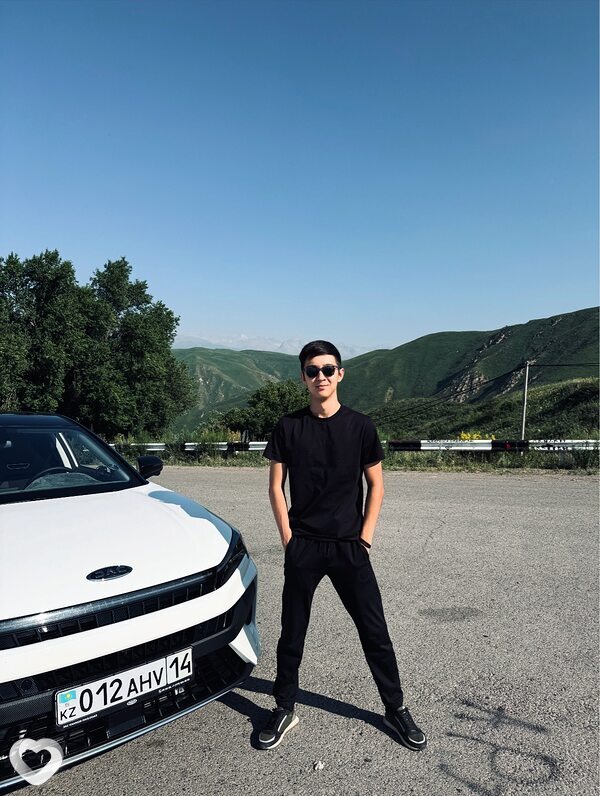 Нурлан, 22, Павлодаре — анкета №2505471