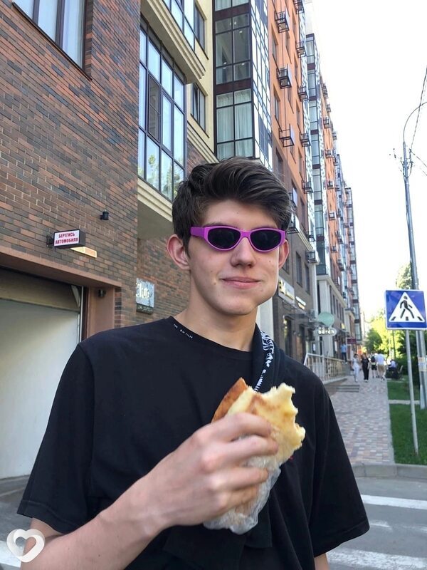 Артем, 23, Ставрополе — анкета №2505852