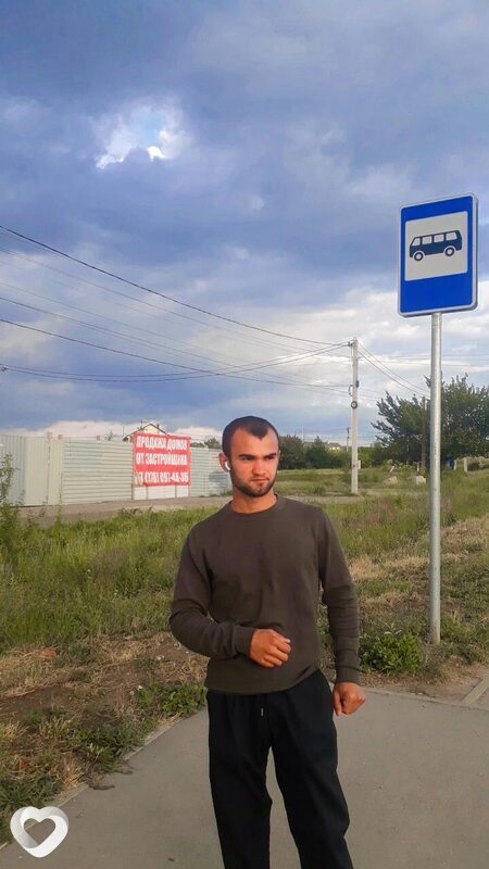 Артём, 20, Симферополе — анкета №2506164