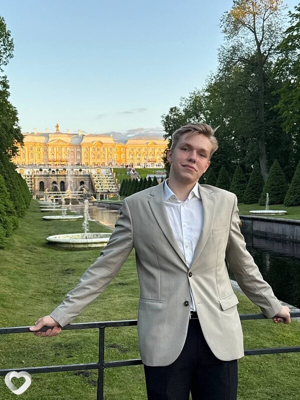 Иван, 19, Санкт-Петербурге — анкета №2506183