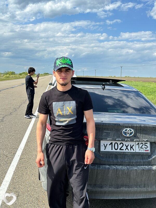 Али, 21, Уссурийске — анкета №2507005