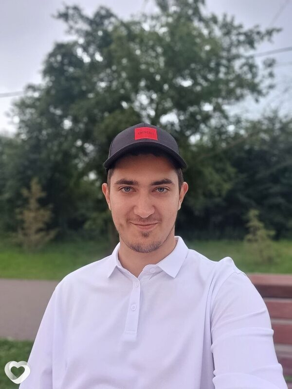 Ваня, 22, Москве — анкета №2506979