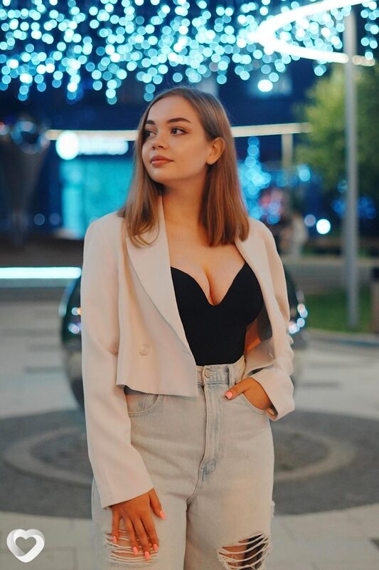 Елизавета, 23, Новосибирске — анкета №2506996