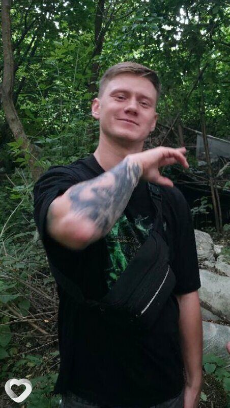 Михаил, 21, Курчатове — анкета №2507632