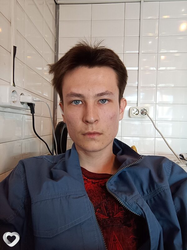 Артём, 22, Москве — анкета №2507916