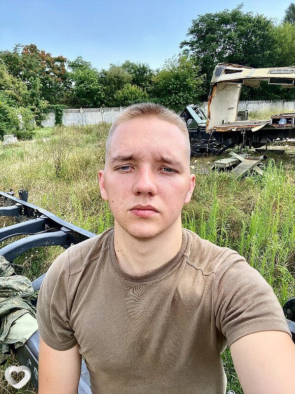 Александр, 26, Симферополе — анкета №2507894