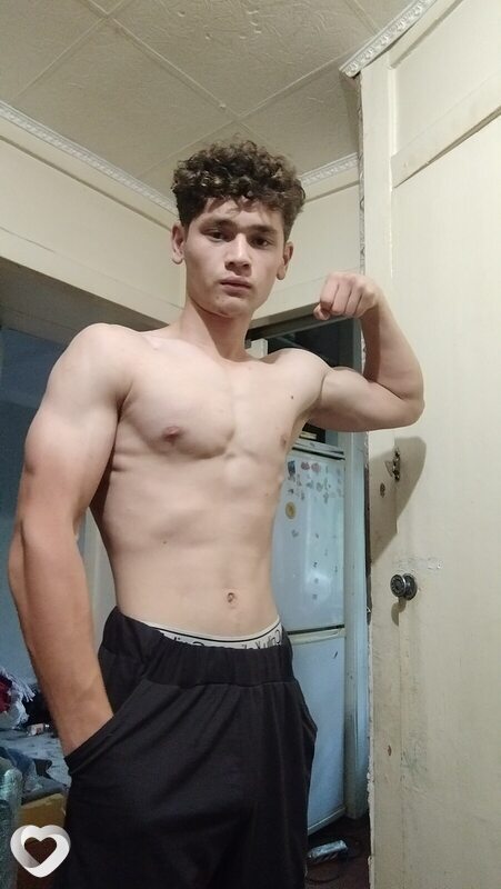 Gafurovv, 19, Казани — анкета №2508035