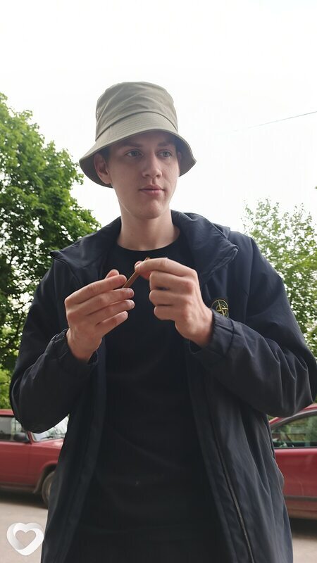 Александр, 20, Москве — анкета №2508227