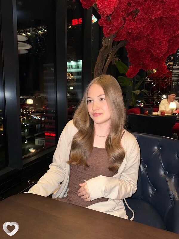 Елизавета, 22, Москве — анкета №2508412
