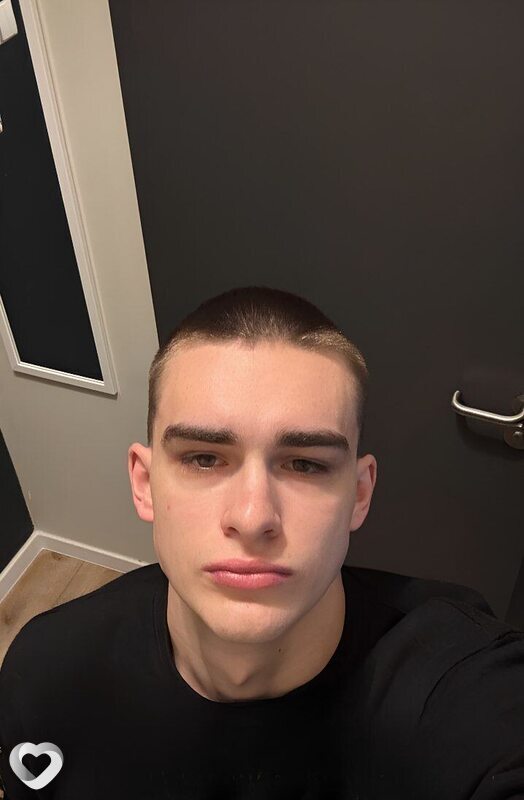 Алексей, 19, Речице — анкета №2508429