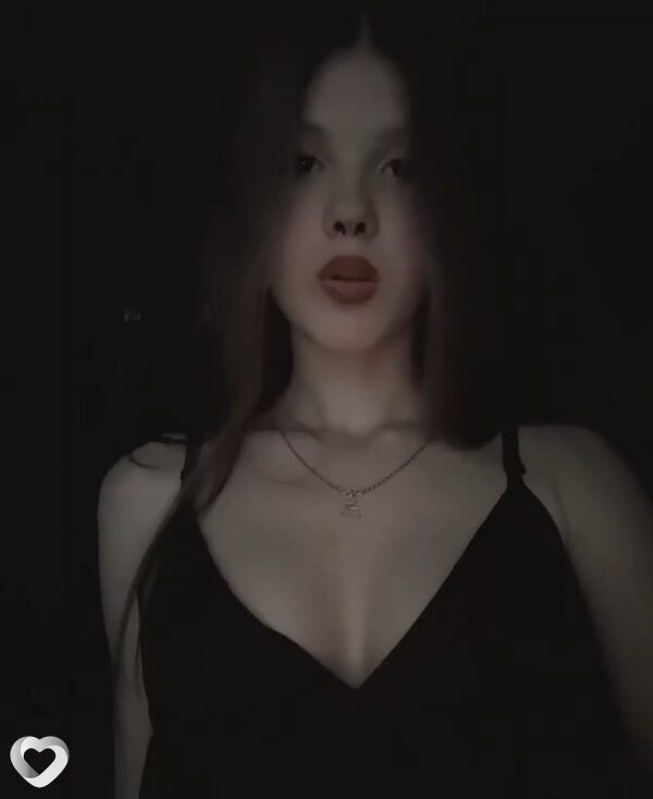 Алина, 21, Москве — анкета №2508625