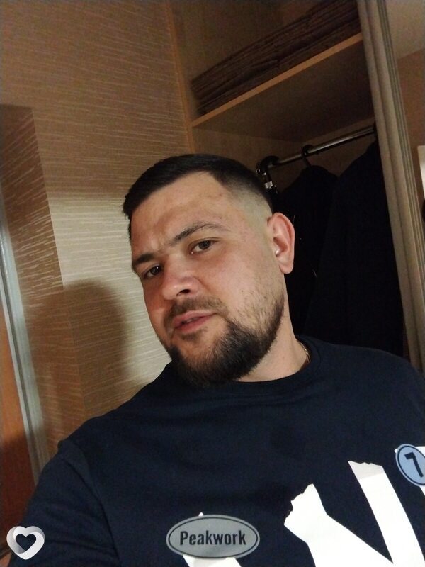 Юрий, 34, Ростове-на-Дону — анкета №2509008
