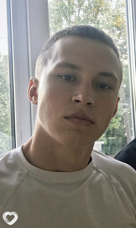 Кирилл, 19, Воронеже — анкета №2508926