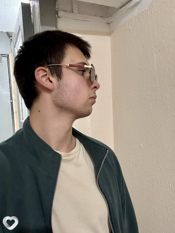 Мадин, 20, Москве — анкета №2509369