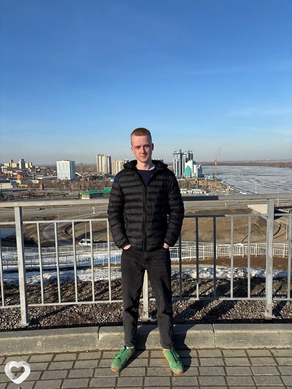 Ваня, 19, Москве — анкета №2509693