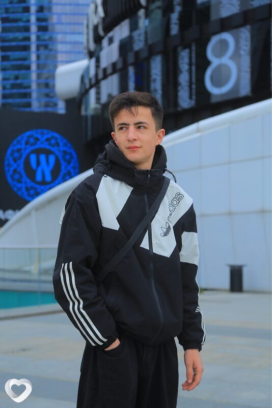 Влад, 22, Уфе — анкета №2510359