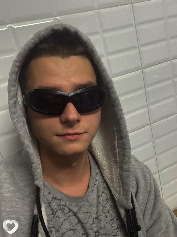 Евгений, 19, Талгаре — анкета №2510314