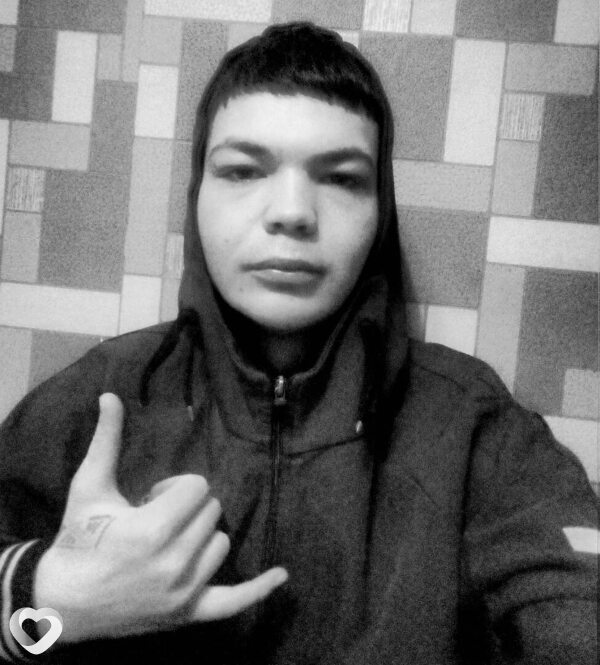 Алекс, 22, Донецке — анкета №2510768