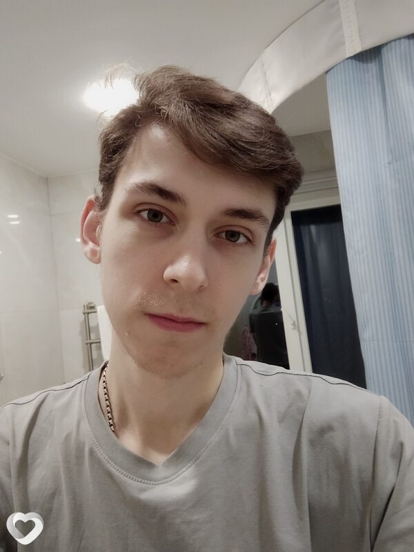 Паша, 26, Дивногорске — анкета №2511858