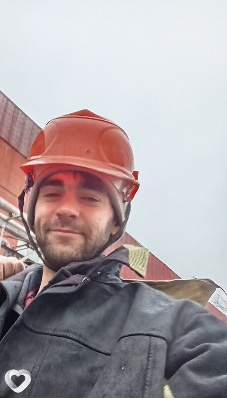 Виталий, 29, Старом Осколе — анкета №2512022