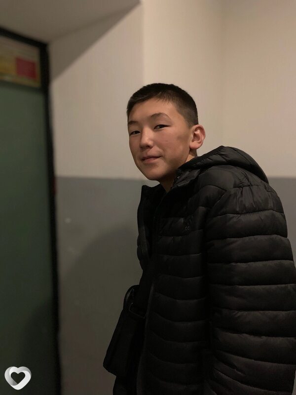 Ренат, 21, Саратове — анкета №2512388