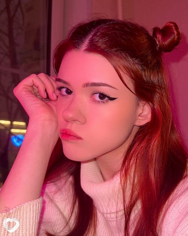 Алиса, 20, Москве — анкета №2512351